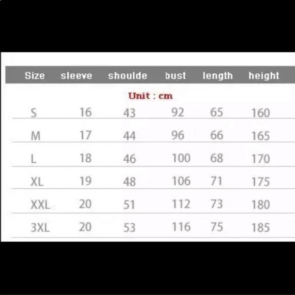 women’s graphic t last one - Picture 2 of 2